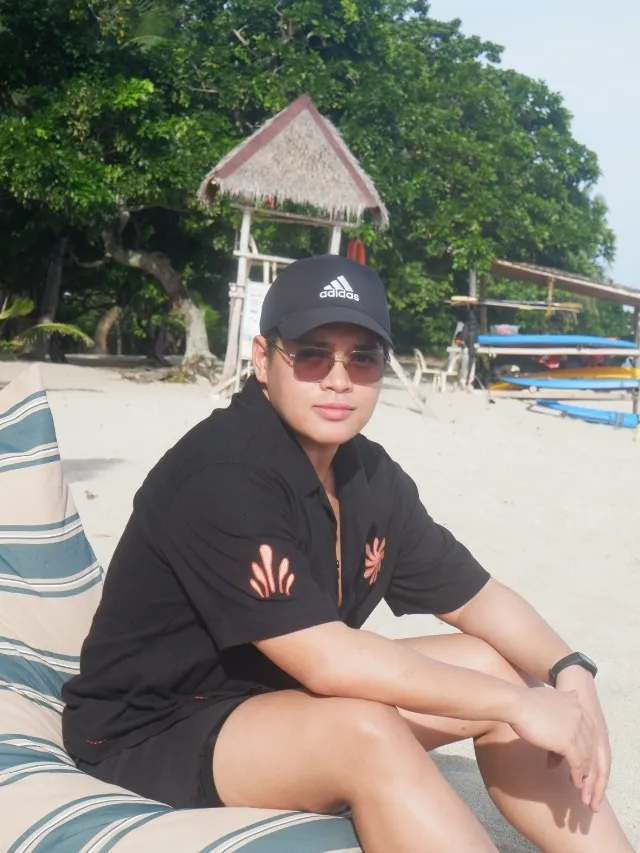 Harvey Almadin, Hiking Phriend in Mandaluyong